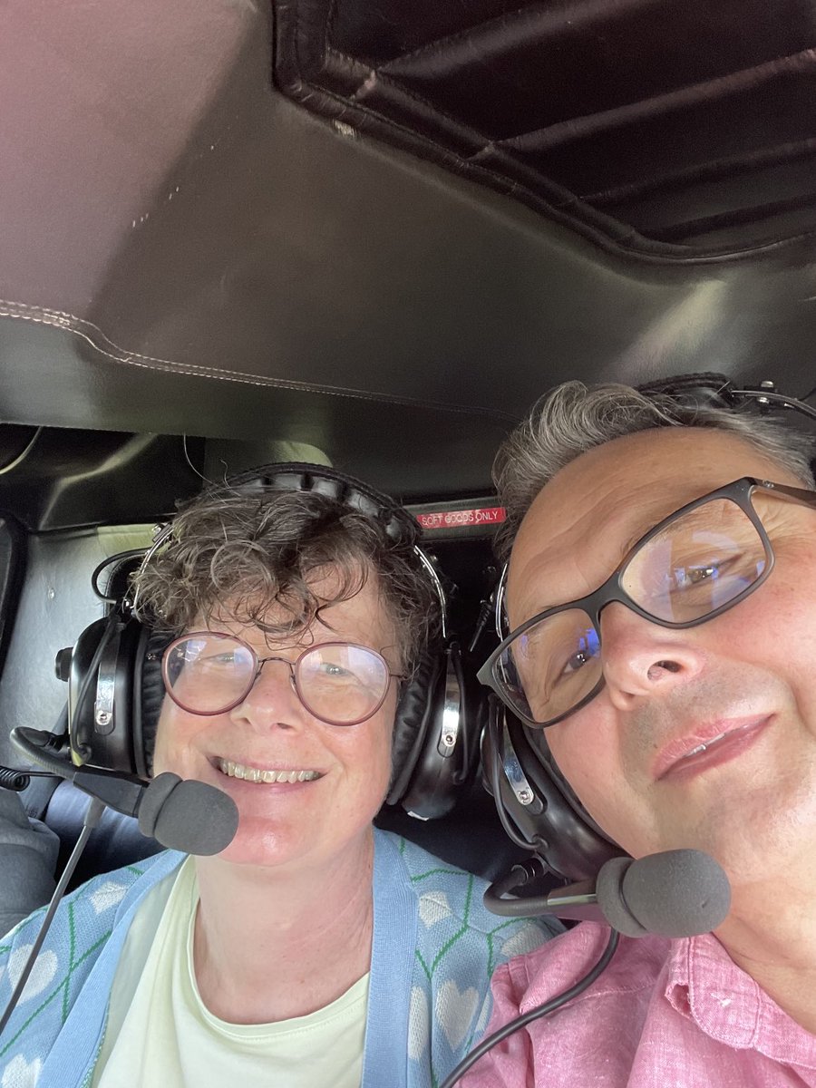 Rob Whinnett @blastabob.bskyb.social (@blastawf) on Twitter photo Belated 60th 🎂 treat of a helicopter flight followed by a fab lunch at <a href="/everettsrest/">Everett's Restaurant</a> 🚁 Belated 60th 🎂 treat of a helicopter flight followed by a fab lunch at <a href="/everettsrest/">Everett's Restaurant</a> 🚁