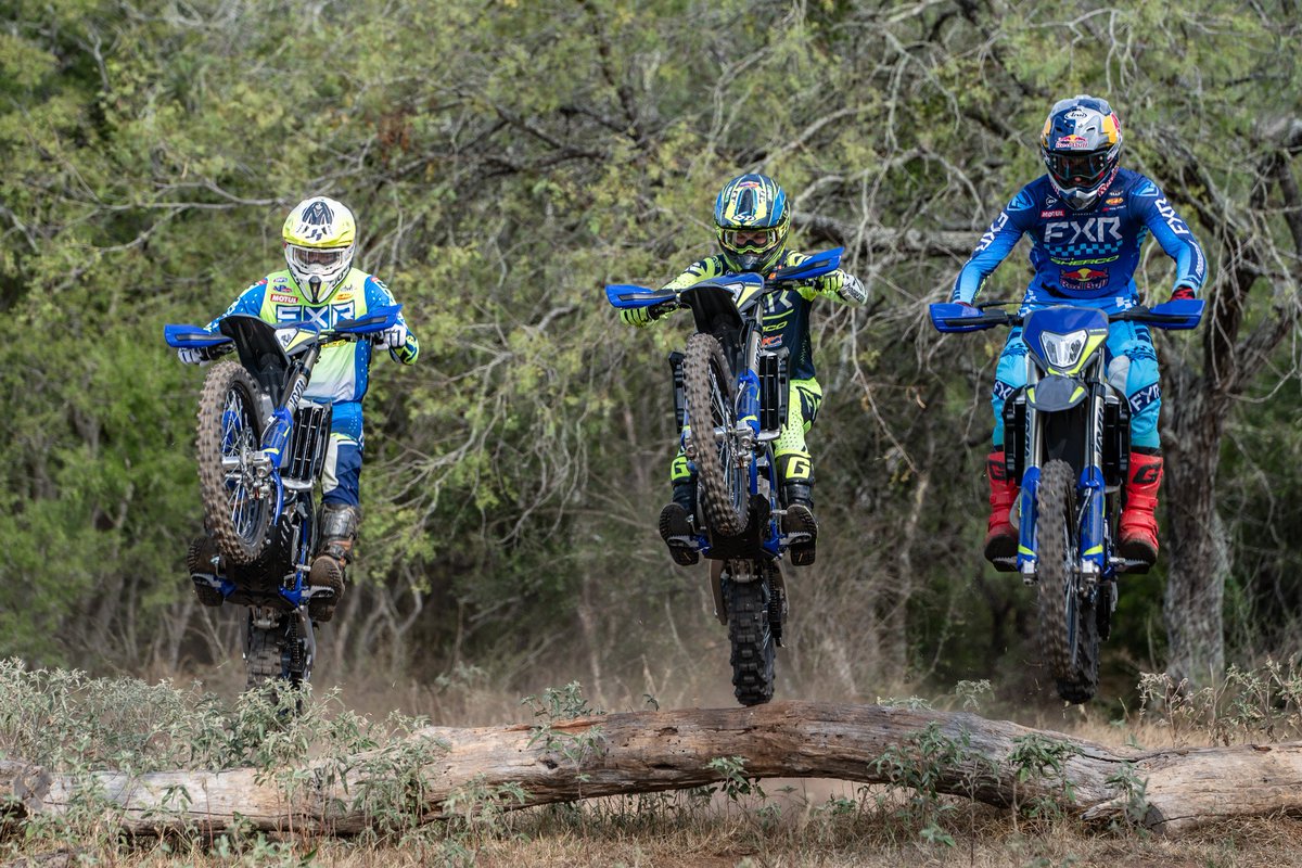 The weekend is here. Grab your squad and get out and ride!
#ridesherco2024
#sherco #dirtbikes #enduro #Texas #goride