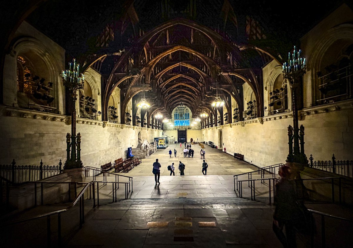 MrTimDunn's tweet image. #TravelByBus – Parliament Square edition. Last night I had the privilege of seeing inside @UKParliament for first time(🤯), visited a LNER paddlesteamer &amp;amp; rode a 1963 Routemaster. Thank you @PaulSainthouse &amp;amp; @DawsongroupBC! Then home, via one of the most thrilling stations of all