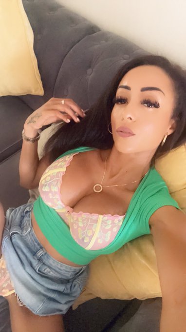 All ready to shoot some filth some #SexyLingerie hidden underneath 😉🤭🔞 CUM &amp; PLAY 💦🍆 https://t.co/ElfEqsi4Yg<a href="/tag/sexylingerie"class="tags">#SexyLingerie</a><a href="/tag/wetpussy"class="tags"><span>#wetpussy</span></a><a href="/tag/hornyaf"class="tags"><span>#hornyaf</span></a><a href="/tag/webcamfilth"class="tags"><span>#webcamfilth</span></a>