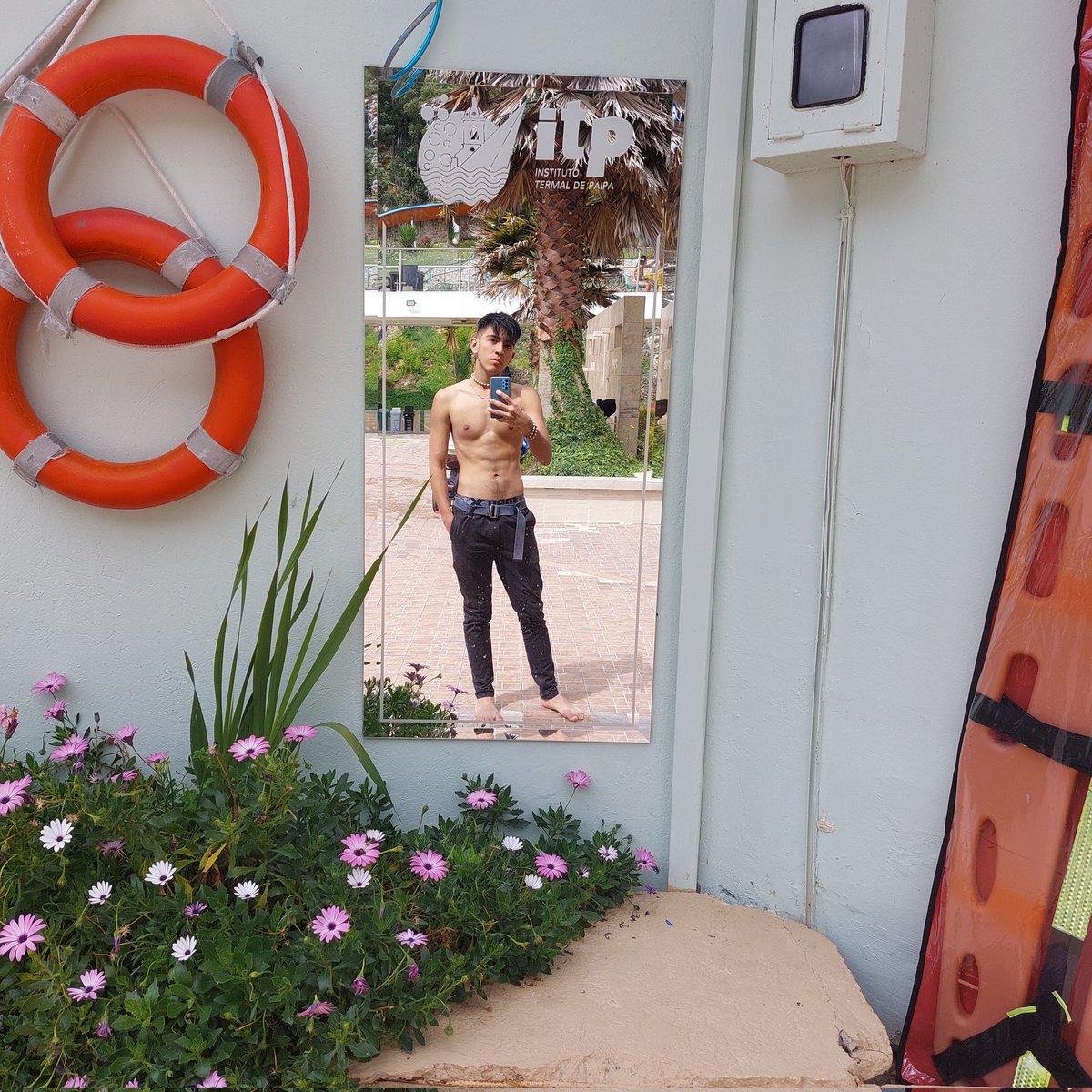 Ian_Asmodeo tweet media