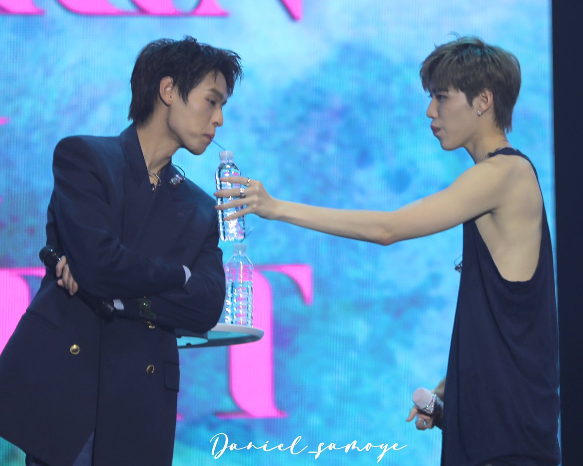 Daniel_samoye's tweet photo. 230908 BKPPEOUL FANMEETING

观众也是你们play中的一环吗

#BKPP_AsiaFM_SEOUL
#BKPP_AsiaFanMeeting2023
#PPKritt #Bbillkin https://t.co/jgC6g4wo7y