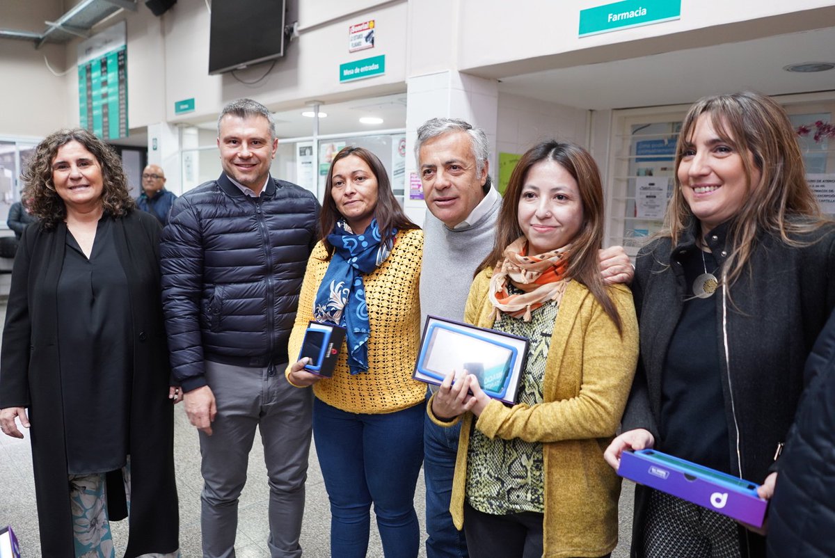 alfredocornejo's tweet photo. La información permite prestar un buen servicio público de salud, por eso la digitalización del Estado es clave para prevenir y curar enfermedades. En el marco del programa de transformación digital en salud, participamos de la presentación del nuevo sistema de Rondas Sanitarias. https://t.co/T498wNvkOJ