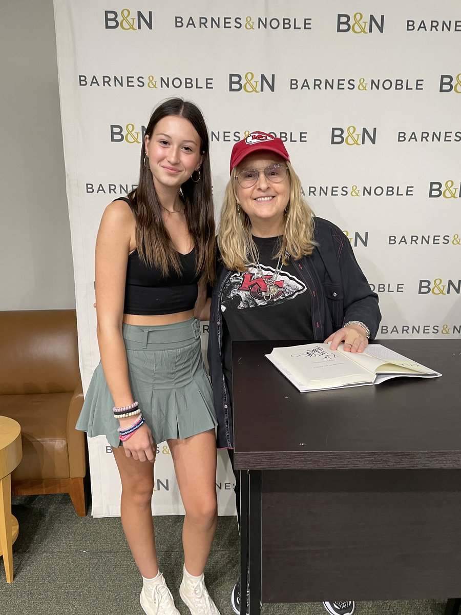 hpe2003's tweet image. So excited to see @metheridge @BNUnionSqNYC #talkingtomyangels