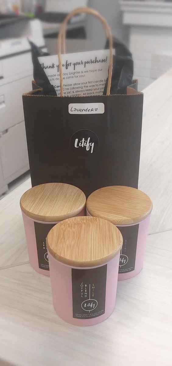 These beautiful 'Giving Candles' made by litify_studio are available at our office!
Candles are $30 each and come in Lavender, Spa Blend, and Joful Blend! 
For every candle sold, Litify is donating $5 back to BBBS💙
#givingcandle #LitifyStudio #communitysupport #powerofmentoring