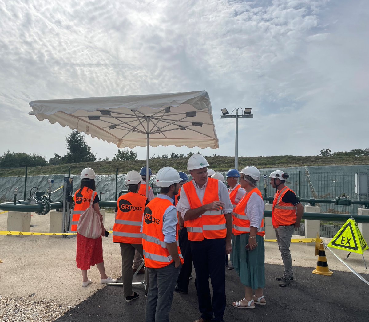 Le rebours de Craon fête ses un an de fonctionnement en présence de <a href="/TEM/">Terry Muskoff</a>, <a href="/GRDF/">GRDF</a> et la communauté de communes de <a href="/PaysCraon/">Pays de Craon</a>.
Mis en service en mai 2022, le poste de Craon est le 2ème rebours en @regionpaysdelaloire, et le 1erdans <a href="/lamayenne/">La Mayenne, le Département</a>.