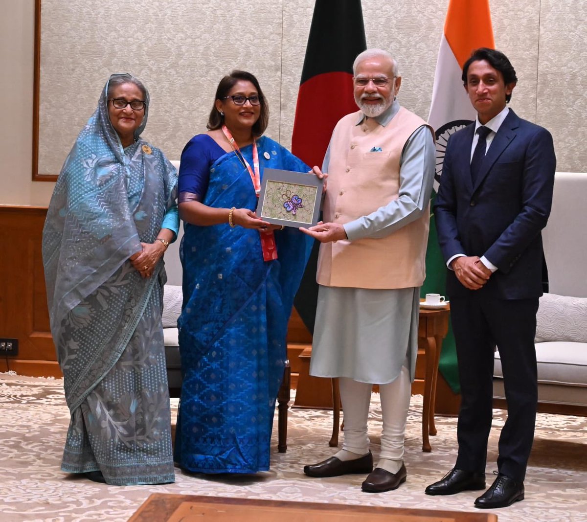 drSaimaWazed's tweet photo. Great meeting Prime Minister @narendramodi at the #Bangladesh 🇧🇩 - #India 🇮🇳 bilateral meeting on the sidelines of #G20 in #NewDelhi. https://t.co/NTxkyaoIMp