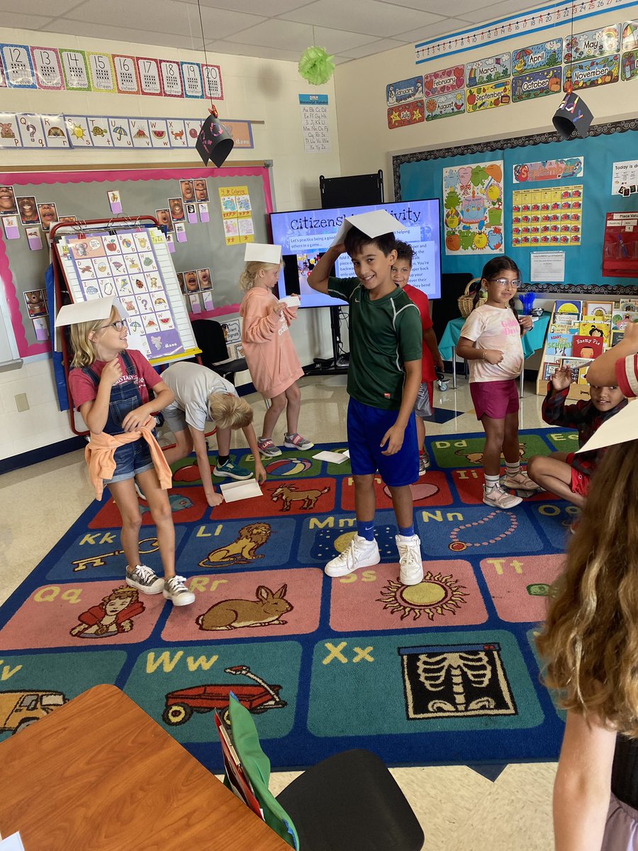 Mrs. McCulloch's Class tweet media
