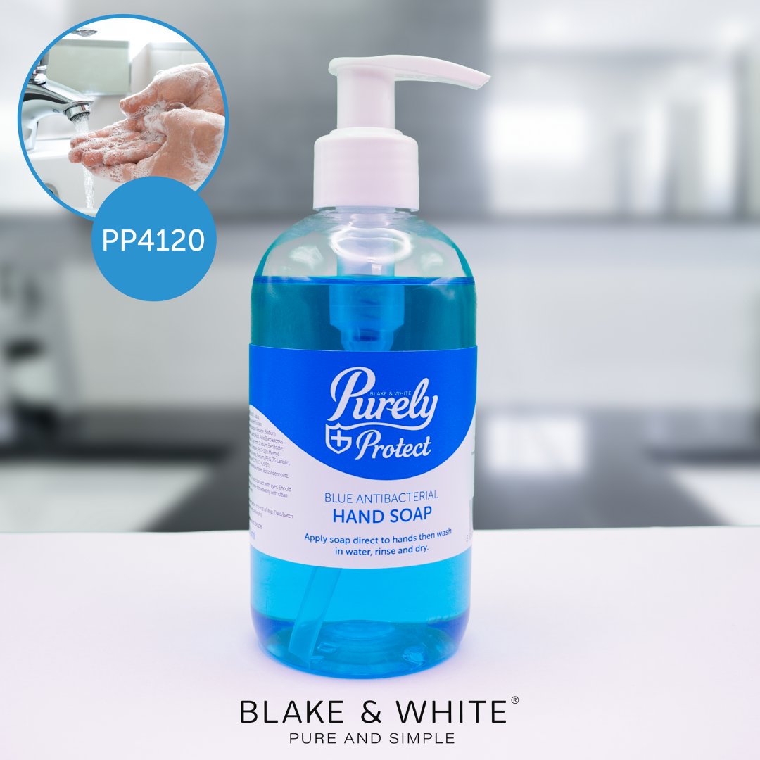 BlakeandWhiteUK's tweet photo. Our Blue Antibacterial Hand Soap protects against bacterial contamination and leaves skin refreshed and sanitised. 🦠

It is suitable for use in a wide variety of environments, including the food industry. 🧼

#BlakeAndWhite #AntibacterialSoap #HandSoap #Soap #Janitorial https://t.co/uH4XLKKdPe
