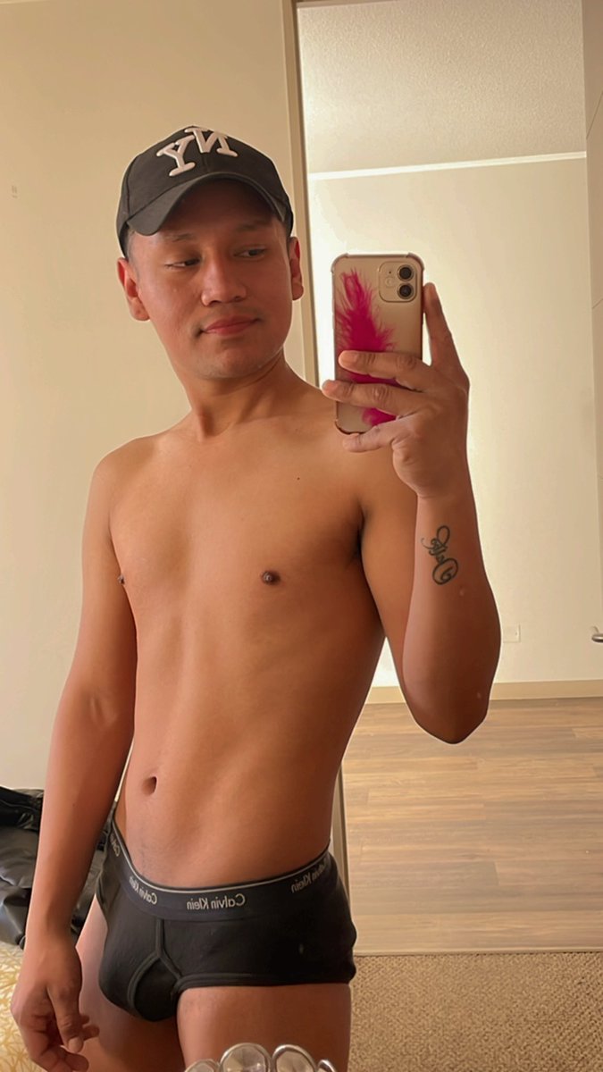 Roca1421's tweet photo. Quién pa follar?
Yo con lugar! 😉🔥 https://t.co/Rias45k74e