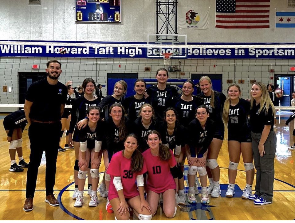 Taft High School (@taft_hs) on Twitter photo ๐ A Big Congrats to our girls Varsity & JV on their Wins this week! Keep up the amazing work!#WeAreEagles <a href="/Taft_GVB/">Taft High School Girls Volleyball ๐</a> <a href="/TaftHSAthletics/">Taft Athletics</a> ๐ A Big Congrats to our girls Varsity & JV on their Wins this week! Keep up the amazing work!#WeAreEagles <a href="/Taft_GVB/">Taft High School Girls Volleyball ๐</a> <a href="/TaftHSAthletics/">Taft Athletics</a>