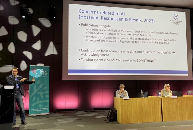 Challenges of generative #ArtificialIntelligence for #ResearchIntegrity by <a href="/TFoltynek/">Tomáš Foltýnek</a> (European Network for Academic Integrity) at #ENRIO2023 Congres cc @BoardEnrio @enaintegrity