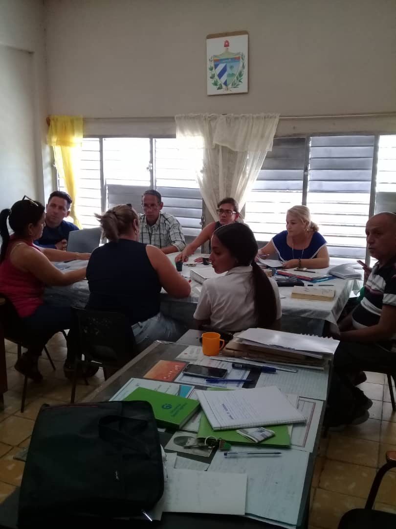 Sesiona en la actual jornada el consejo de dirección en el el CP Rubén Martínez Villena de #CabaiguánEduca. #EducaciónSanctiSpíritus, #CubaMined