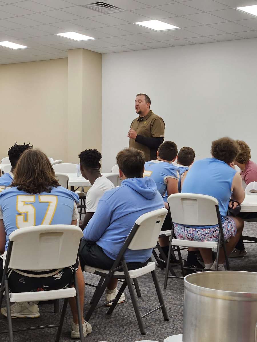 VMitchell tweet media