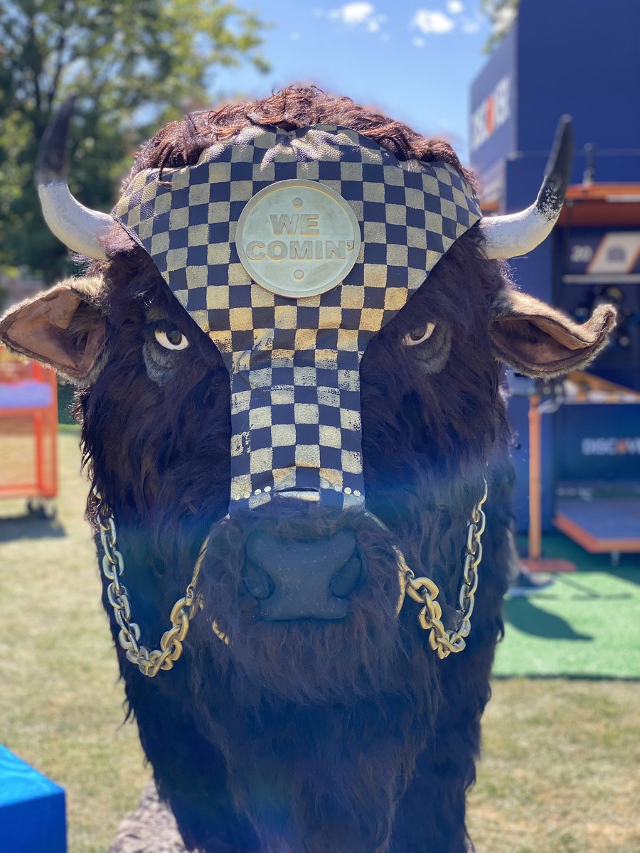 caterobbie's tweet photo. #skobuffs #WeComing #beatthecorn https://t.co/VPGMgDntzK