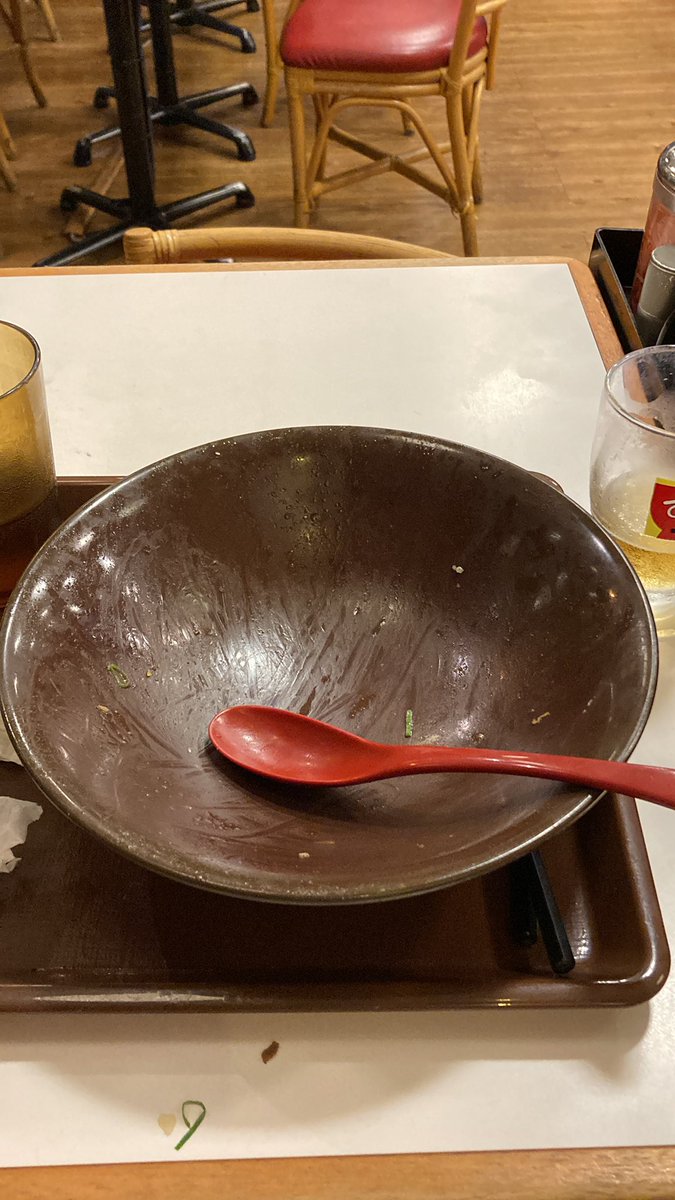 唐突に早朝にねぎ玉キング牛丼！
完食したけどしばらく牛丼見たくないです。
食い終わってからのビール美味いけどキツい。