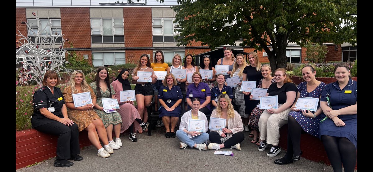 Gill Quinn tweet media