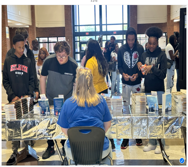KWilliams_AHS's tweet photo. Thank you to everyone that assisted in Alcovy hosting a fantastic International Literacy Day on Friday 9/8. The students really enjoyed the event. https://t.co/c5WdvW6zUt