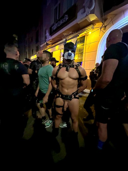 Having a good #FolsomBerlin so far 😈 https://t.co/rncftv0ioQ<a href="/tag/folsomberlin"class="tags">#FolsomBerlin</a>