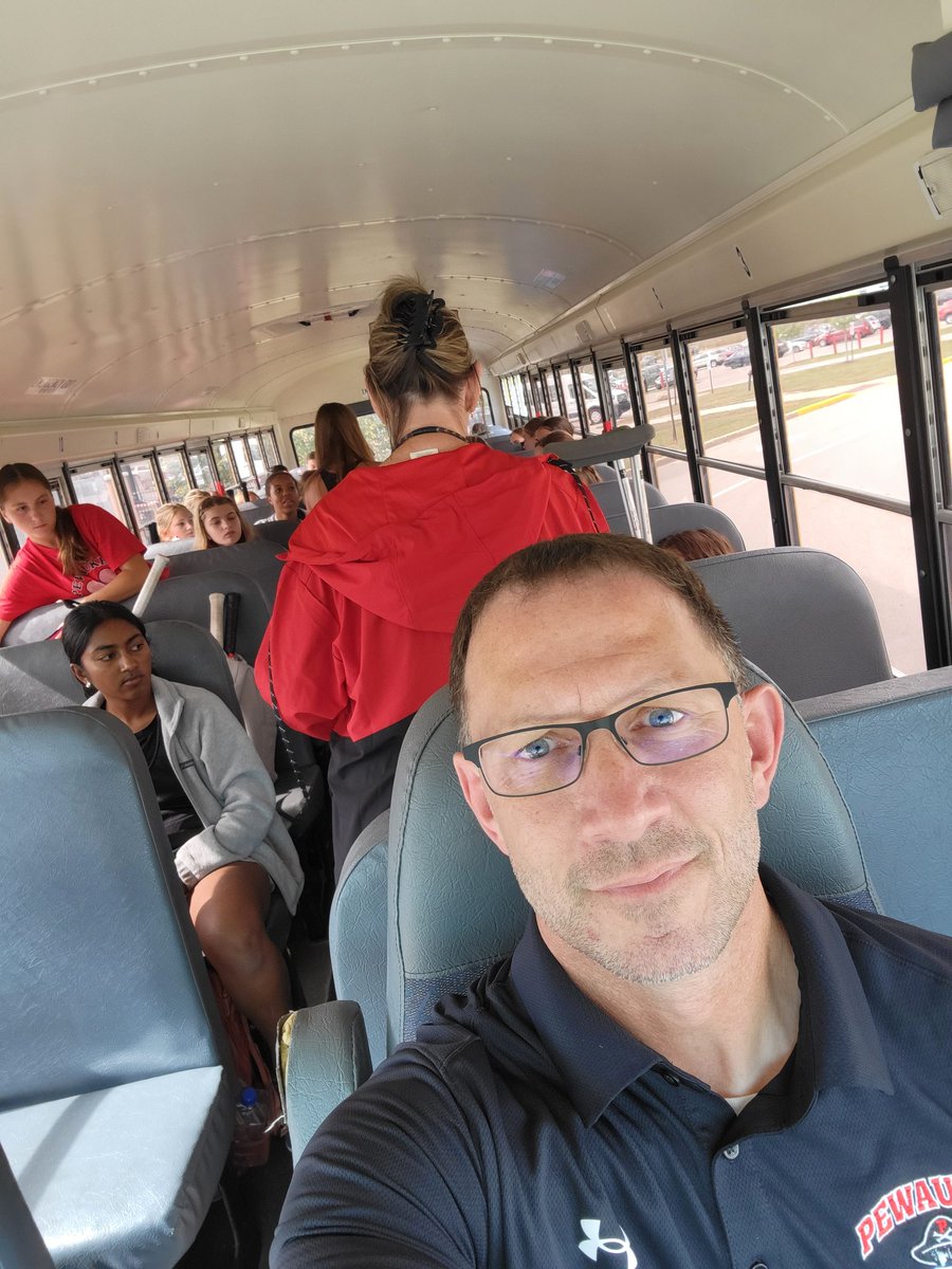 Pewaukee_AD's tweet image. Taking tennis to their meet before tonight&apos;s big Home football game...4th trip in 2 days
#ThisIsWhatWeDo
