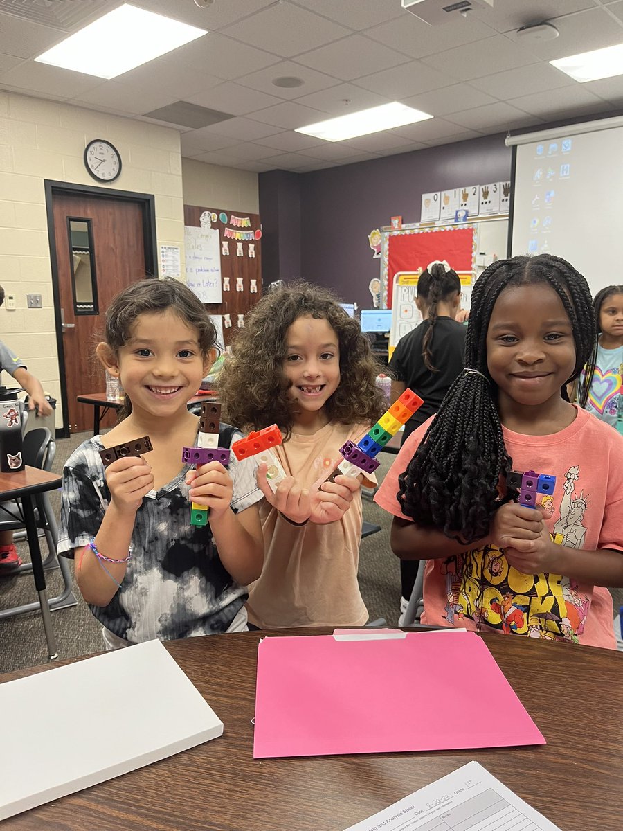 We’ve been learning about the states of matter! These girlies came up to me to show me their “popsicles” that are solid right now and will become liquids when they melt! 🥹

They melt my heart! 🤭

#WeAreLakeshore <a href="/HumbleISD_LSE/">Lakeshore Elementary</a>