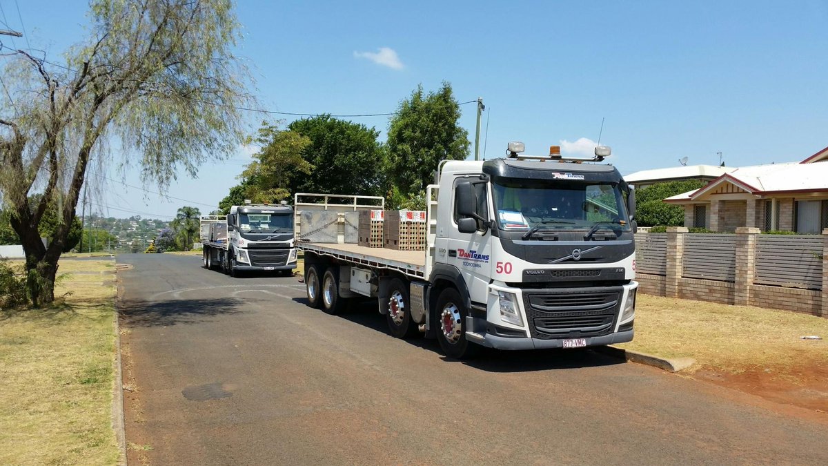 dantransptyltd's tweet photo. 👀 Seeing Double! 🚚🚚⁠
Dantrans making your deliveries our Priority.⁠
You can count on us! 👍⁠
⁠
https://t.co/yV5zkcaI5e  https://t.co/S1t90BAQld