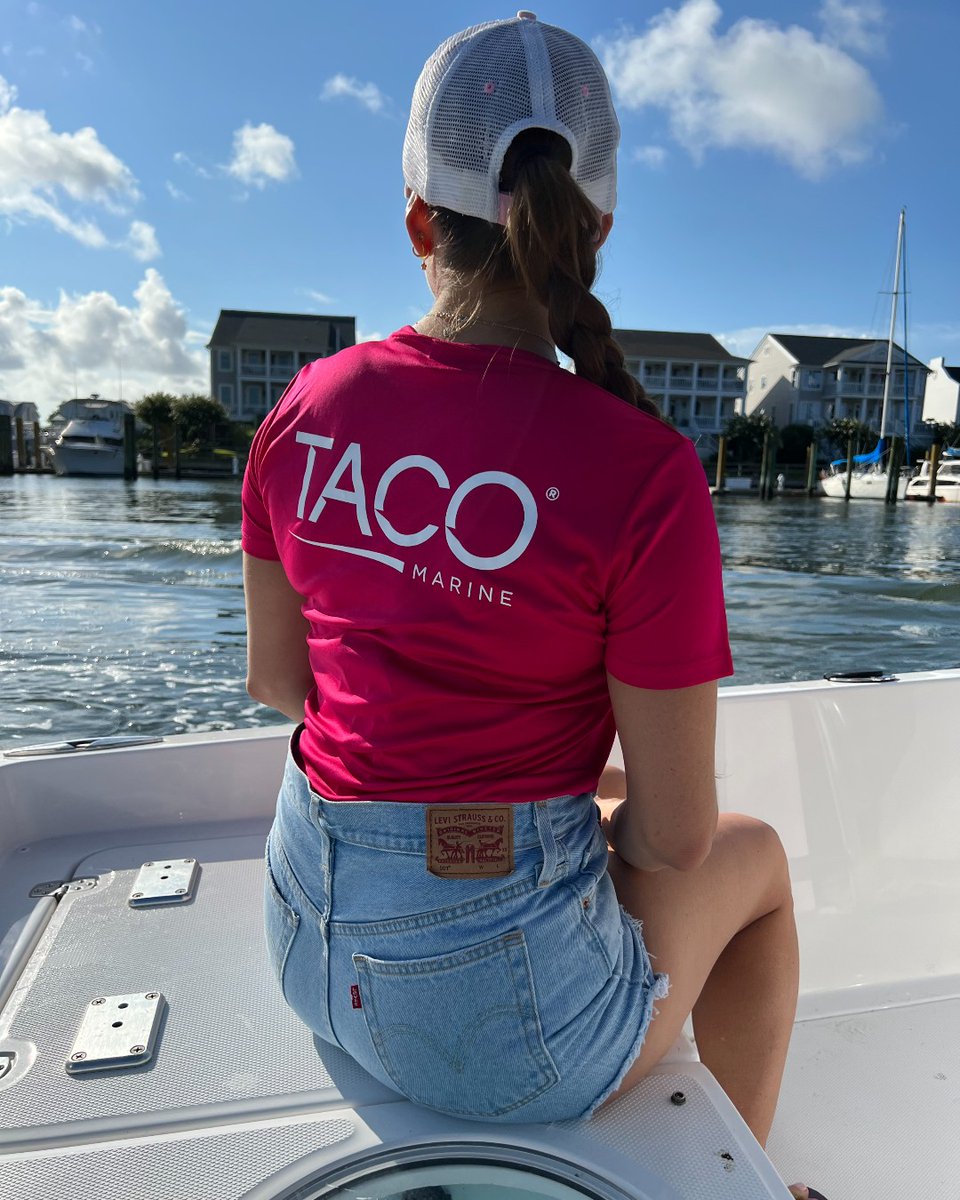 taco_marine's tweet photo. Repping the brand. 🌮🎣
#tacomarine #tacogear #performanceshirt #boat #boating #northcarolina #beaufort https://t.co/JABIlzUsoG