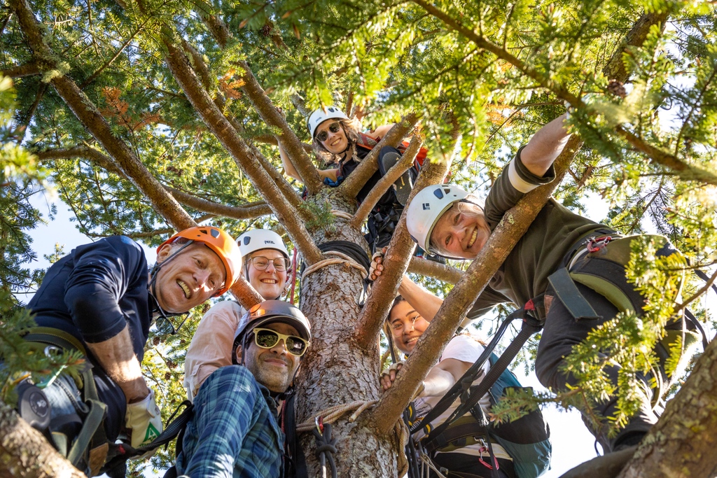 🎁 Gift the gift of memories! From thrilling adventures to peaceful getaways, create moments that last a lifetime. 🌟

#giftanexperience #virginexperiencegifts #memoriesmadetogether