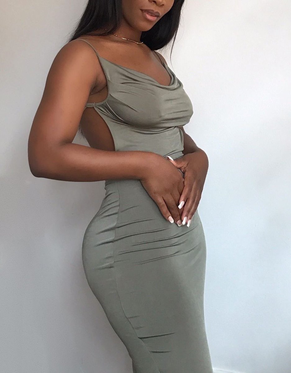 It’s Giving Goddess Energy ✨ RT if your curves would love this dress ⌛️