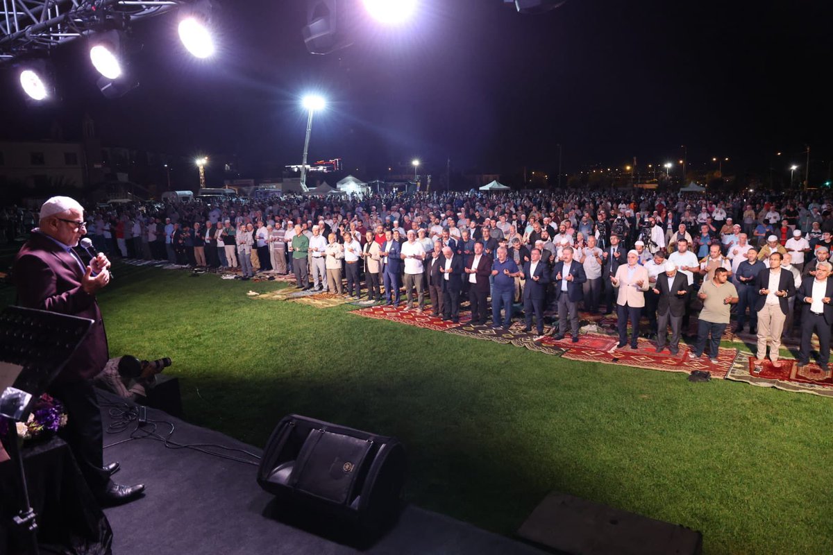bskmustafaylcn's tweet photo. 📍Talas Paraşüt İniş Alanı

Kur'an Gönüllüleri Platformu ile birlikte düzenlediğimiz "Kur'an'a Uzanan Ellere Karşı Kur'an'la Çarpan Gönüller" programıyla yüce kitabımıza yapılan saldırılara karşı en güçlü cevabı alanı hınca hınç dolduran kıymetli hemşehrilerimizle birlikte verdik. 

Programda emeği geçenlere ve katılan tüm kardeşlerimize teşekkür ediyorum.
