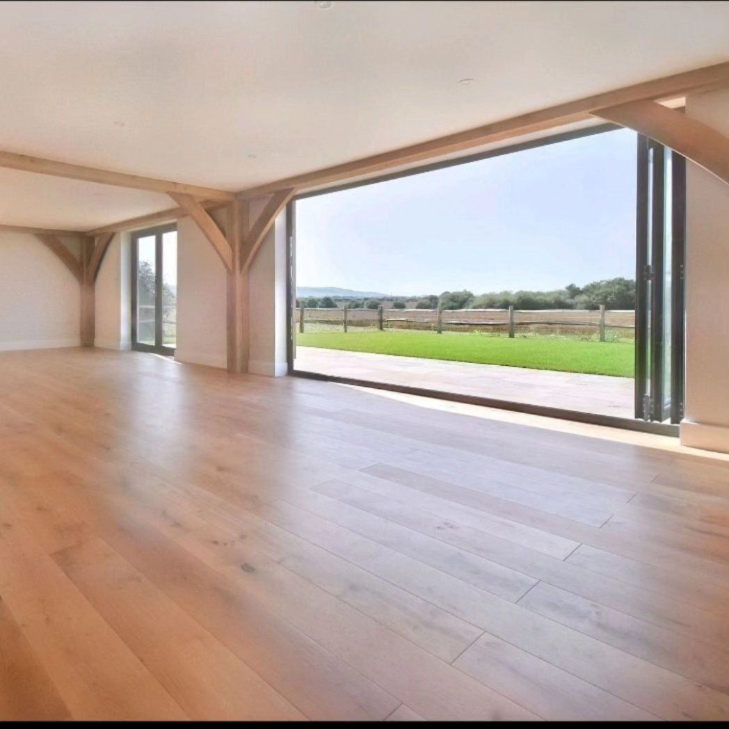 Stunning new listing. Laughton East Sussex. For more info contact me👍