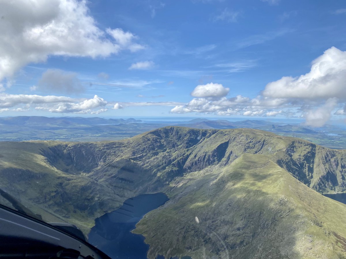 dauphinsky's tweet photo. Tremendous views.. #Ireland #AvGeek #aviationphotography #pilotpics #H145 https://t.co/yHFBC91oMe