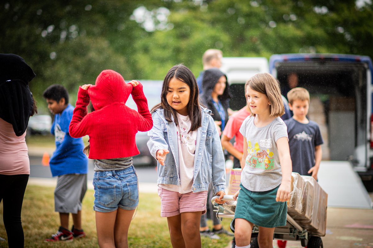 We would like to thank Enchanted Backpack for their donation to Juliette Low Elementary School and also give a special shoutout to Juliette Low’s Social Worker, Maureen Filantres, for submitting an application for the Enchanted Backpack donation! #D59Learns