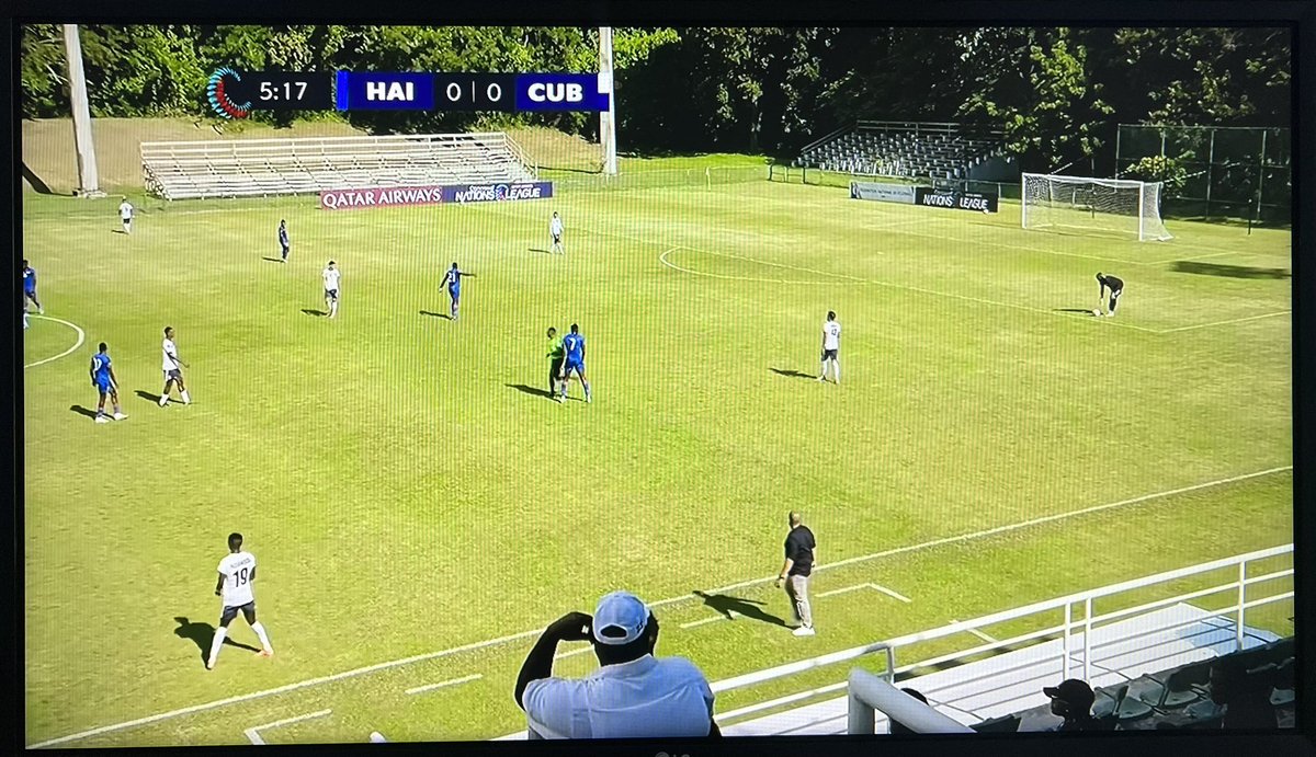⚽️ Pou valè teren serye ki gen🇩🇴Sendomeng, pou se nan sa🇭🇹Ayiti ap resevwa yon match <a href="/Concacaf/">Concacaf</a> <a href="/CNationsLeague/">Concacaf Nations League</a> ? Sa se derespektan😔

#Shame <a href="/fhfhaiti/">Fédération Haïtienne de Football</a>