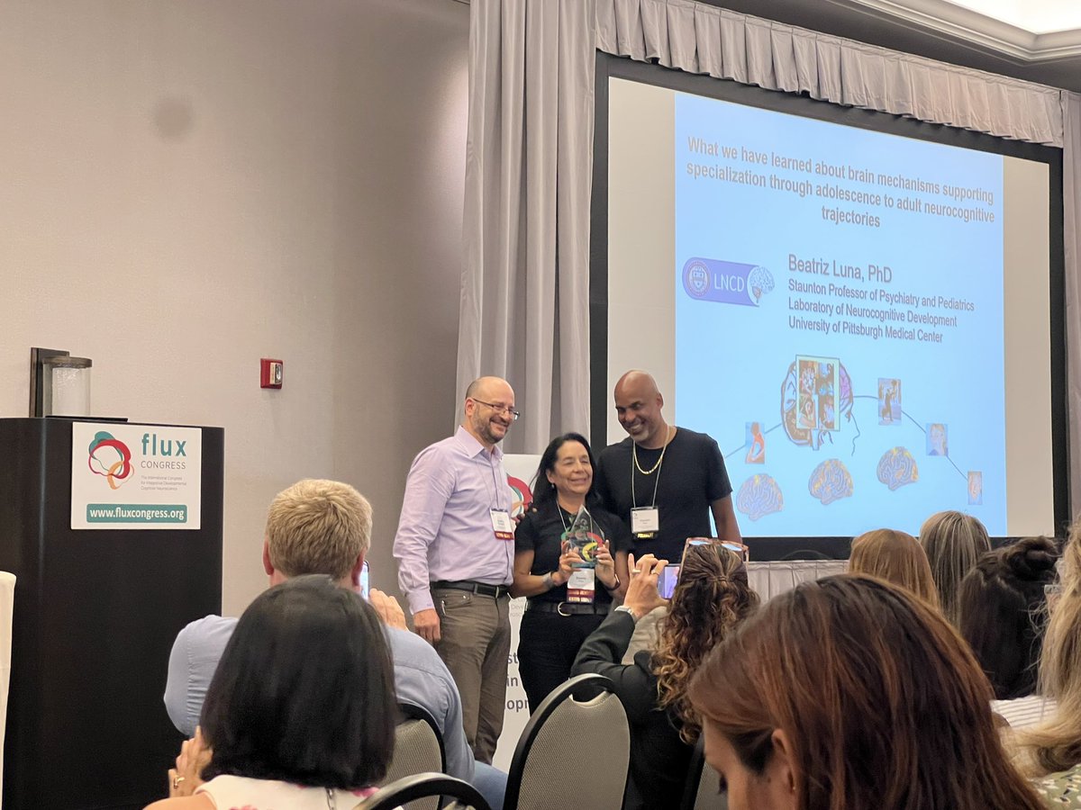 TiffanyCheingHo's tweet image. The one and only @bealuna55 the Huttenlocher award winner! The roasts—I mean, intros—were so touching ❤️Congratulations!!! #flux2023