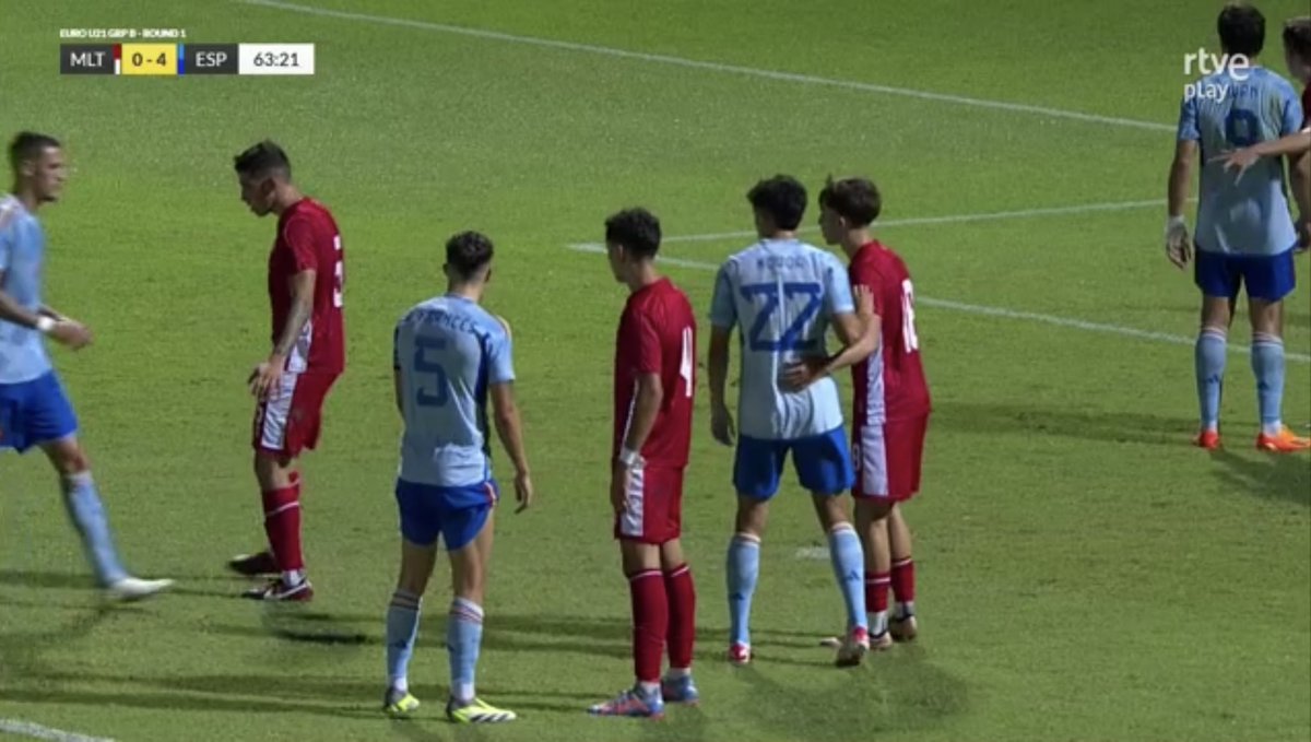 MBlanquillo1932's tweet photo. 🇪🇸 @alejafranto e Iván Azón han jugado los 90 minutos en la goleada de la @SEFutbol Sub21 ante Malta por 0-6.

🔜 El equipo volverá a jugar el lunes 11 ante Escocia en Jaén. https://t.co/b4aMZcMfMz