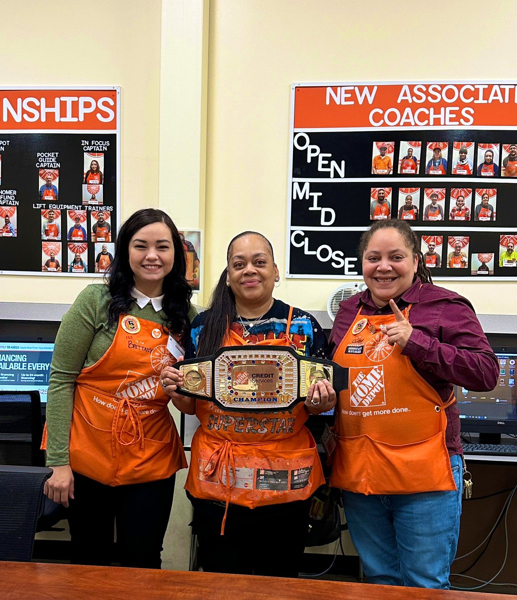 CXMBrittany's tweet photo. WE DID IT!! D242 - Oak Lawn 1955! I’m so proud of my team! What a way to kick off the 2nd Half! https://t.co/eWriSuVkYh