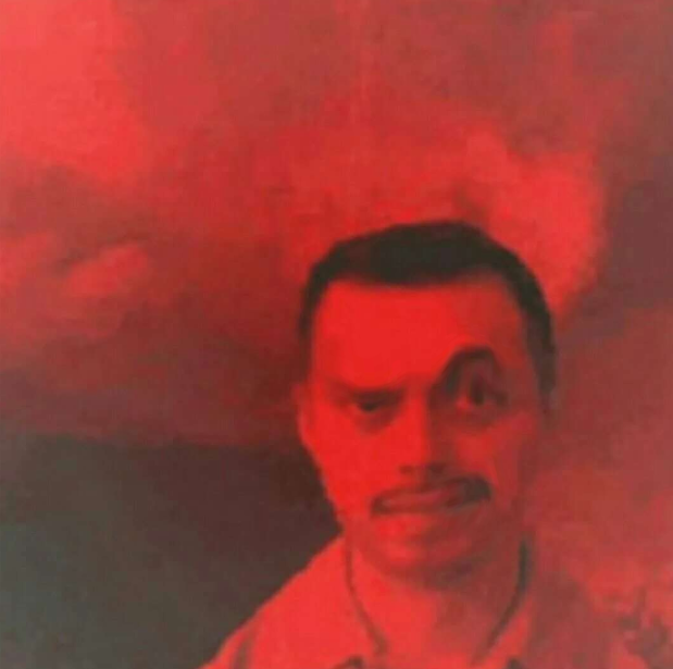 RE (COMMS CLOSED) (@re_thinkin) on Twitter photo 