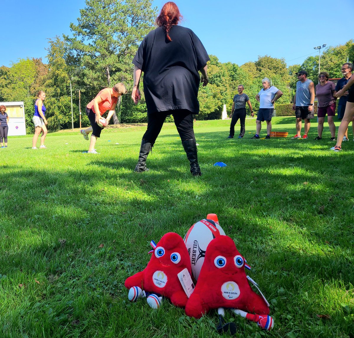 frederickieffer's tweet photo. Formation partenariat sportif rugby, en ce jour d'ouverture de la coupe du monde et à quelques mois des JO! Découverte et mise en œuvre du module pour les 16 enseignants inscrits cette année ! Merci à tous !#usep55 @dsden55 #rugby55, @55Cpd https://t.co/hofzB1m4ML