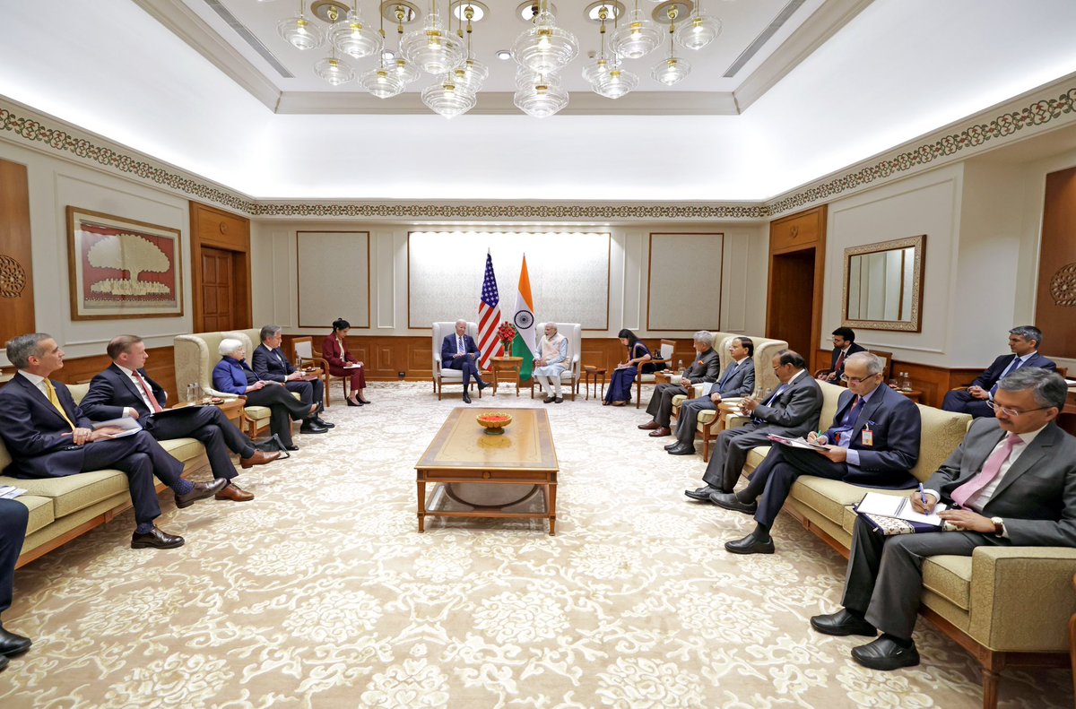 narendramodi_in's tweet photo. PM @narendramodi and @POTUS @JoeBiden met at 7, Lok Kalyan Marg, Delhi, engaging in talks that spanned various crucial topics. Strengthening the India-USA partnership remains a top priority. 🇮🇳🇺🇸

Readout: https://t.co/hNqXA7SBye https://t.co/CByq5By7t1