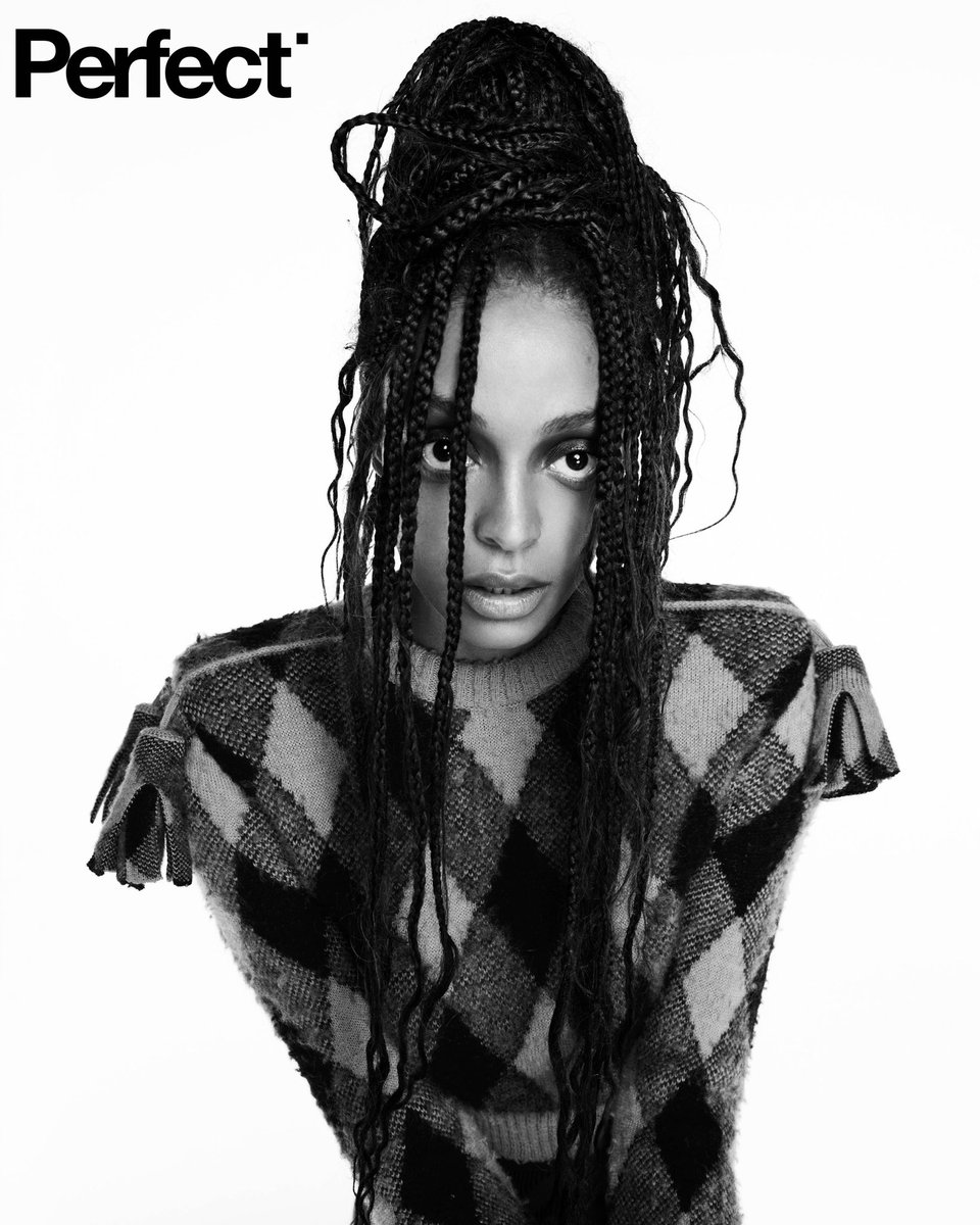 theperfectmag's tweet photo. Kesewa Aboah is no stranger to change.
As a model and creative, Kesewa has learned about what holds truth in the world, expressing the importance of holding many things close to your heart.
📲 Limited copies available at https://t.co/D5uXVQHKoN
#KesewaAboah #PerfectIssueFive https://t.co/QzqBYi4x9B