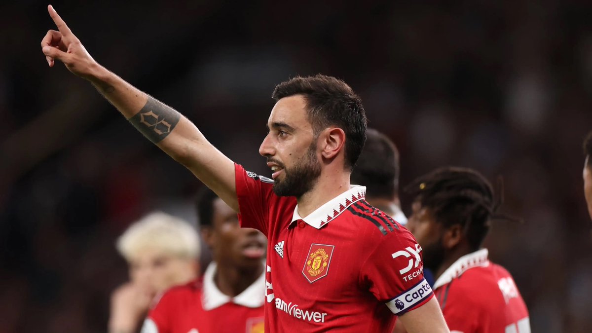 mufcMPB's tweet image. 🚨🗣️ Bruno Fernandes: “I want my strikers and wingers to score goals and I want to see their happy faces celebrating in front of the Stretford End.” #MUFC [MU]