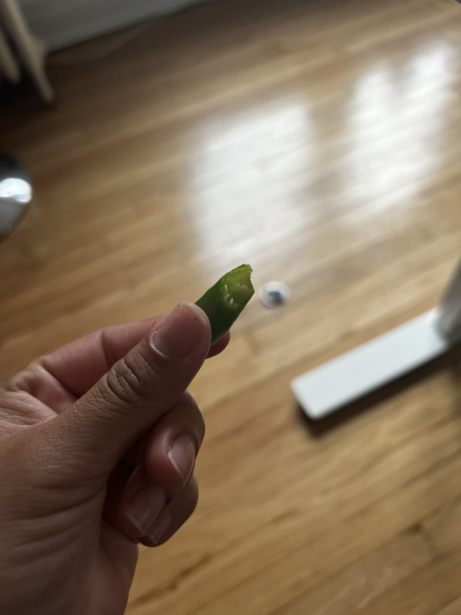 🍍Slim Thiccens ♏️ Independent Lil’ Snack🥭 tweet media