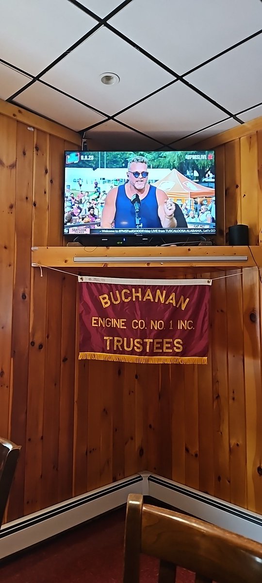 mattyeiks's tweet photo. Always watching @PatMcAfeeShow https://t.co/RQA8MXsKr2