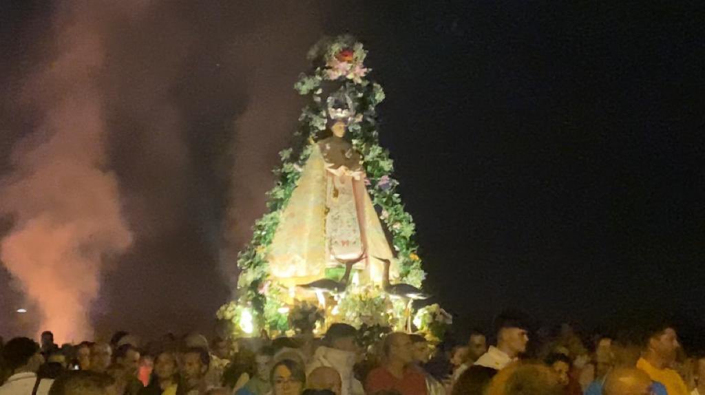 Llegamos a los días grandes de las fiestas, sigamos disfrutando de unas jornadas de diversión con la seguridad y tranquilidad de los días pasados. Felices fiestas!!