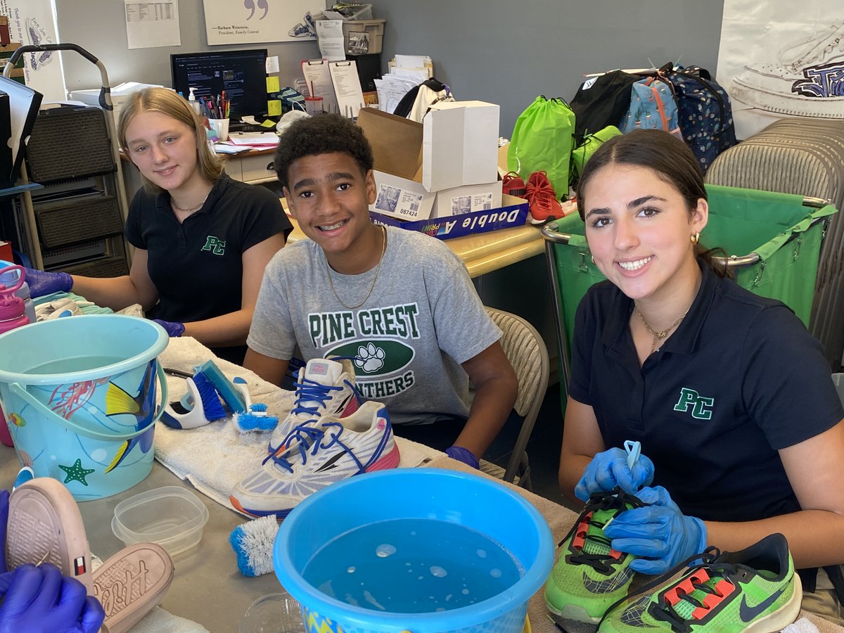 PC Community Service tweet media