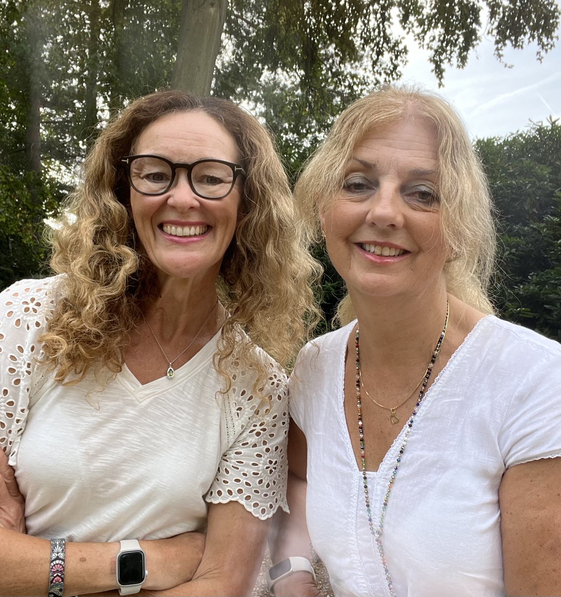 We've launched!! 🚀 Founded by <a href="/LyndaGreeves/">Lynda Greeves</a> &amp; <a href="/CatherineStenso/">Catherine Stenson</a> #NeoMar is a new resource for B2B tech companies providing on-demand access to high quality &amp; results-based marketing. Get in touch - we'd love to speak to you! More info here - NeoMar.co.uk