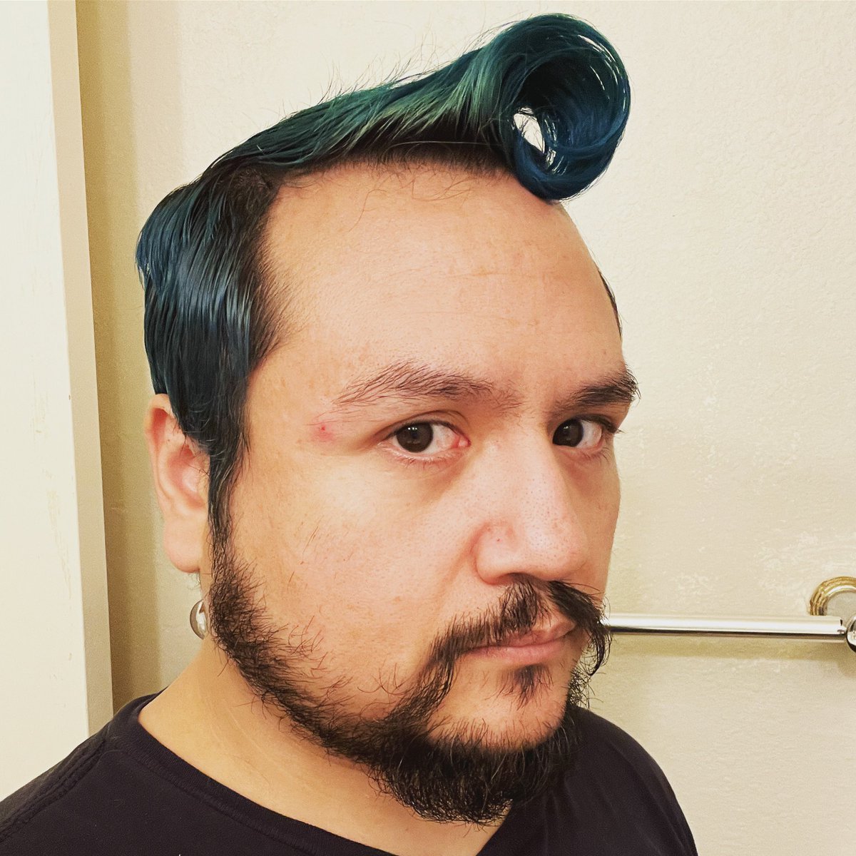 RonahGatling's tweet photo. Going live on Twitch at CityOfGenuin. It’s very serious business this streaming dealy, as my face would lead you to believe, but we have fun with it, like my playful words would lead you to believe

https://t.co/XfOeDtqiuL https://t.co/SeHygITQ8Q