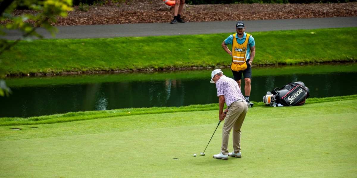 There's nothing more satisfying than watching a putt drop... ⛳

#JCBChampionship #JCBGolfCC #LegendsTour #NoPlaceForSecondBest