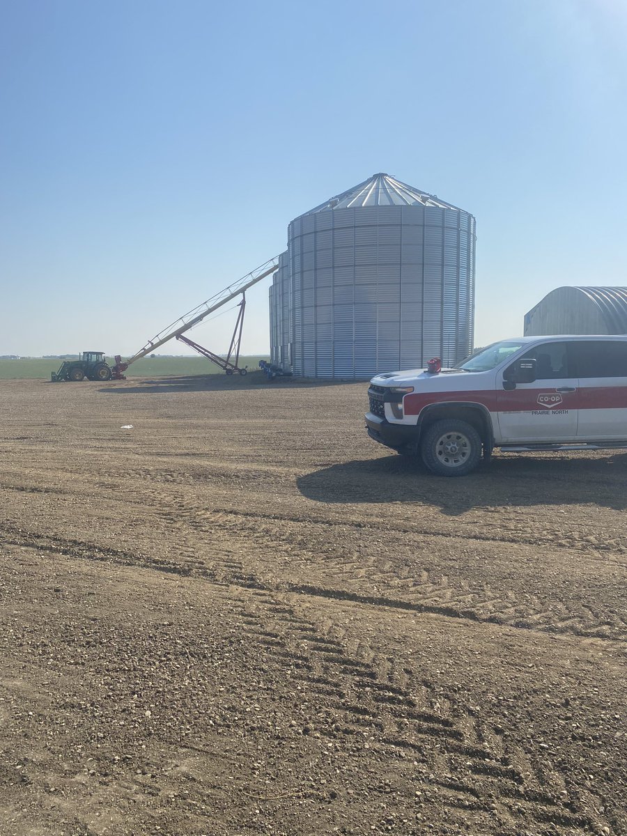 Harvest is in full swing now. Another bin yard completed with Prairie North Coop Team.